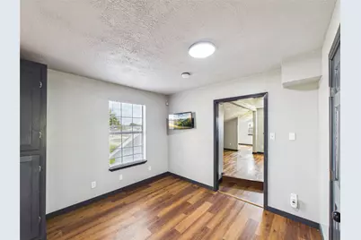 4607 Swan Street, Hitchcock, TX 77563 - Photo 13