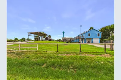4607 Swan Street, Hitchcock, TX 77563 - Photo 5