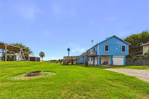 4607 Swan St, Hitchcock, TX 77563 - Photo 47