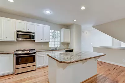 650 Westcross Street #35, Houston, TX 77018 - Photo 31