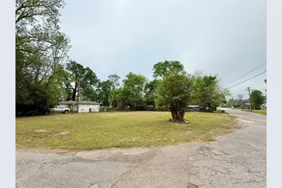 315 Dr Rick Kelley St Street, Cleveland, TX 77327 - Photo 3