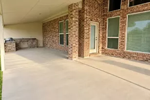 11411 Kings Point Blvd, Dayton, TX 77535 - Photo 21