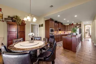 11411 Kings Point Blvd, Dayton, TX 77535 - Photo 9