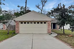 7 Redberry Ct, The Woodlands, TX 77381 - Photo 1