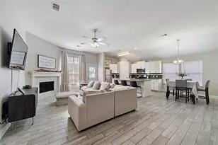 1830 Sherwood Forest Cir, League City, TX 77573 - Photo 1