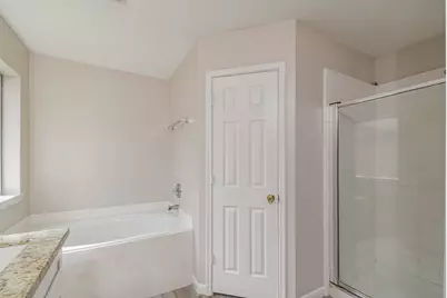 14214 Silver Glade Lane, Sugar Land, TX 77498 - Photo 13