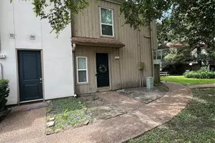 2100 Tanglewilde St, Houston, TX 77063 - Photo 3