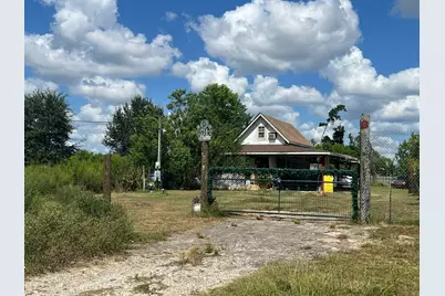 756 County Road 5003, Cleveland, TX 77327 - Photo 1