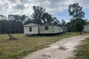 709 County Rd 3431 E, Cleveland, TX 77327 - Photo 7