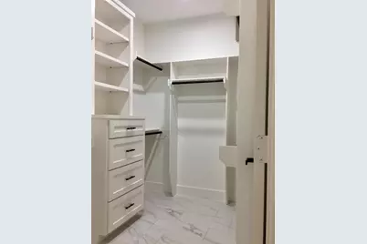 924 E 2nd Street, Bellville, TX 77418 - Photo 27