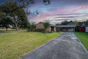 5126 Berry Creek Dr, Houston, TX 77017 - Photo 33