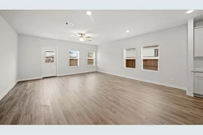 9756 Caney Bend Road, Conroe, TX 77303 - Photo 11
