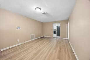 3511 Dreyfus St, Houston, TX 77021 - Photo 3