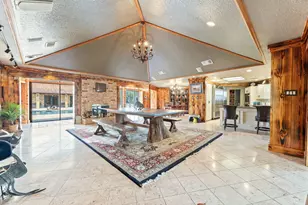 1226 County Rd 45, Angleton, TX 77515 - Photo 5