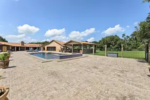 1226 County Rd 45, Angleton, TX 77515 - Photo 31