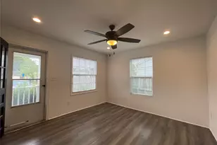 229 Neyland St, Houston, TX 77022 - Photo 3