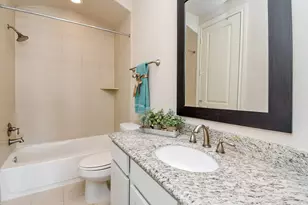 1027 St Charles St, Houston, TX 77003 - Photo 19