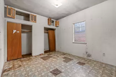 9429 E Avenue H, Houston, TX 77012 - Photo 17