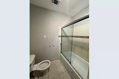 7746 Bunker Wood Lane, Houston, TX 77086 - Photo 11