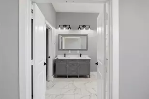 6728 Parker Grv Ln, Houston, TX 77076 - Photo 15