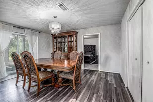 110 S 9th St, Highlands, TX 77562 - Photo 21