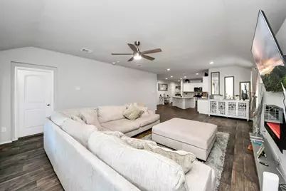 15303 Stulan Burn Drive, Humble, TX 77346 - Photo 9