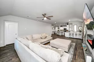 15303 Stulan Burn Dr, Humble, TX 77346 - Photo 9