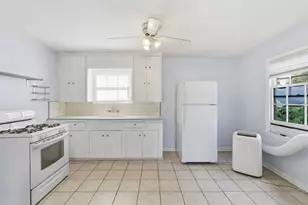 2223-1/2 Singleton St, Houston, TX 77008 - Photo 7