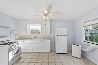 2223-1/2 Singleton Street, Houston, TX 77008 - Photo 5