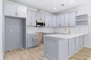 7040 Kinney St, Houston, TX 77087 - Photo 27