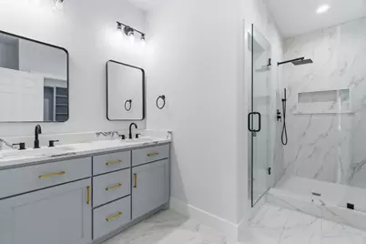 7040 Kinney Street, Houston, TX 77087 - Photo 9