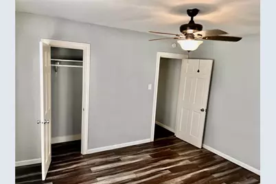 106 N Eastwood Street, Houston, TX 77011 - Photo 33