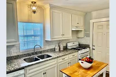 106 N Eastwood Street, Houston, TX 77011 - Photo 15