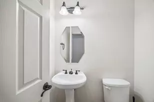 330 Gregg St, Houston, TX 77020 - Photo 9