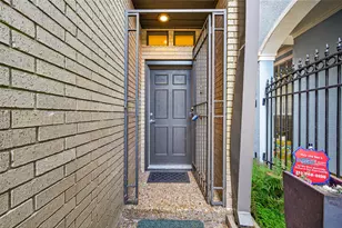 3027 Bissonnet St, Houston, TX 77005 - Photo 3