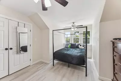 813 W Galveston Street, League City, TX 77573 - Photo 23