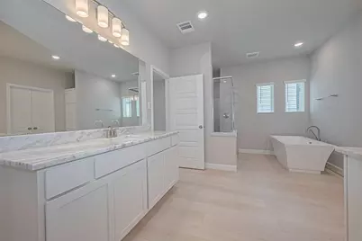 8917 Grovner Place, Houston, TX 77055 - Photo 23