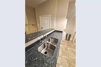 2425 Augusta Drive #4, Houston, TX 77057 - Photo 11