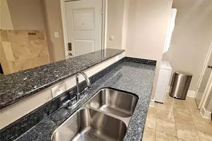2425 Augusta Dr, Houston, TX 77057 - Photo 11