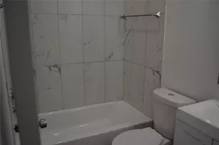 4711 Sayers St, Houston, TX 77026 - Photo 13