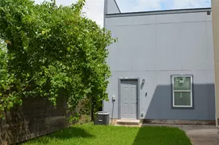 4711 Sayers St, Houston, TX 77026 - Photo 5