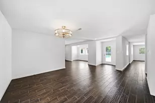7701 Nairn St, Houston, TX 77074 - Photo 7