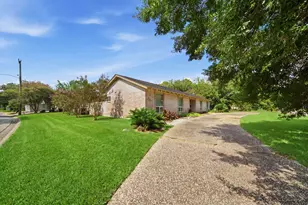 7701 Nairn St, Houston, TX 77074 - Photo 5