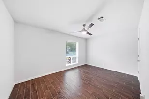 7701 Nairn St, Houston, TX 77074 - Photo 19