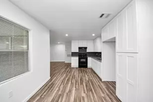 207 E Defee Ave, Baytown, TX 77520 - Photo 27