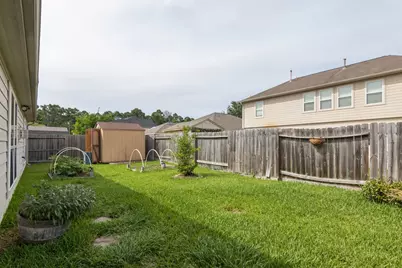 14522 Round Mountain Drive, Houston, TX 77090 - Photo 33