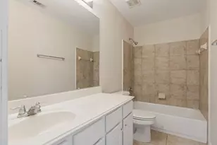14522 Round Mountain Dr, Houston, TX 77090 - Photo 27
