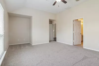 14522 Round Mountain Drive, Houston, TX 77090 - Photo 19
