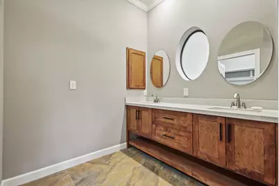 35 Susan Drive, Cleveland, TX 77327 - Photo 11