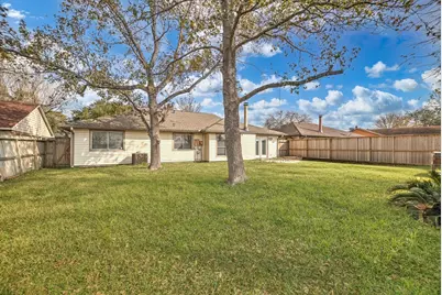 7515 Shoshone Drive, Baytown, TX 77521 - Photo 35